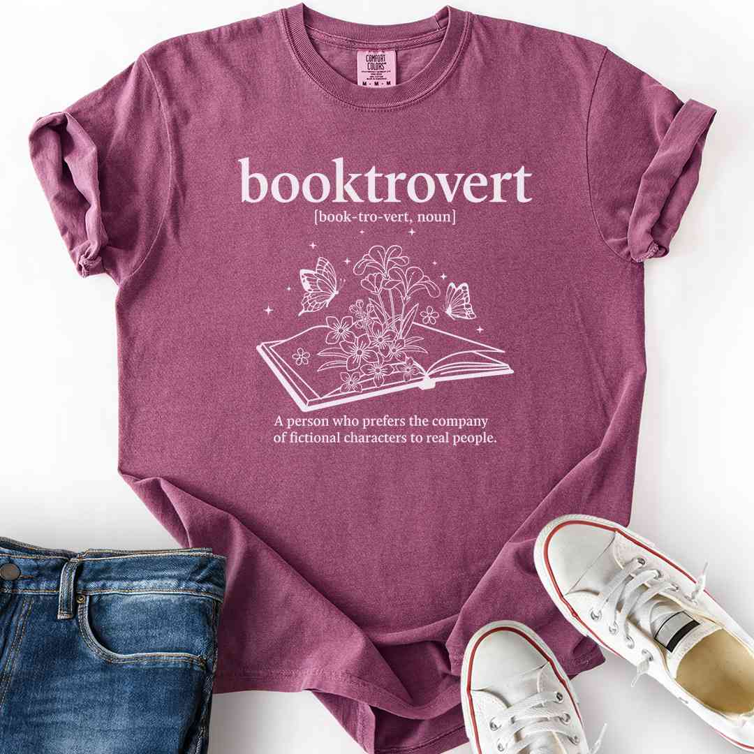 Booktrovert Open Book T-Shirt