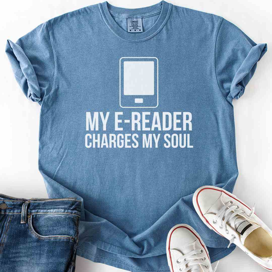 E-Reader Charges Soul T-Shirt