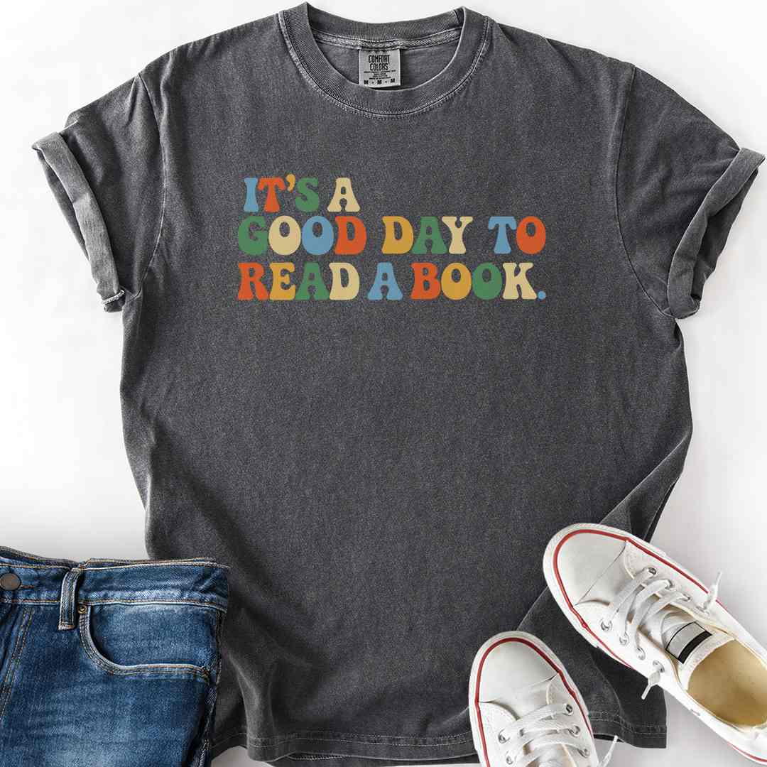 Good Day To Read A Book Retro T-Shirt