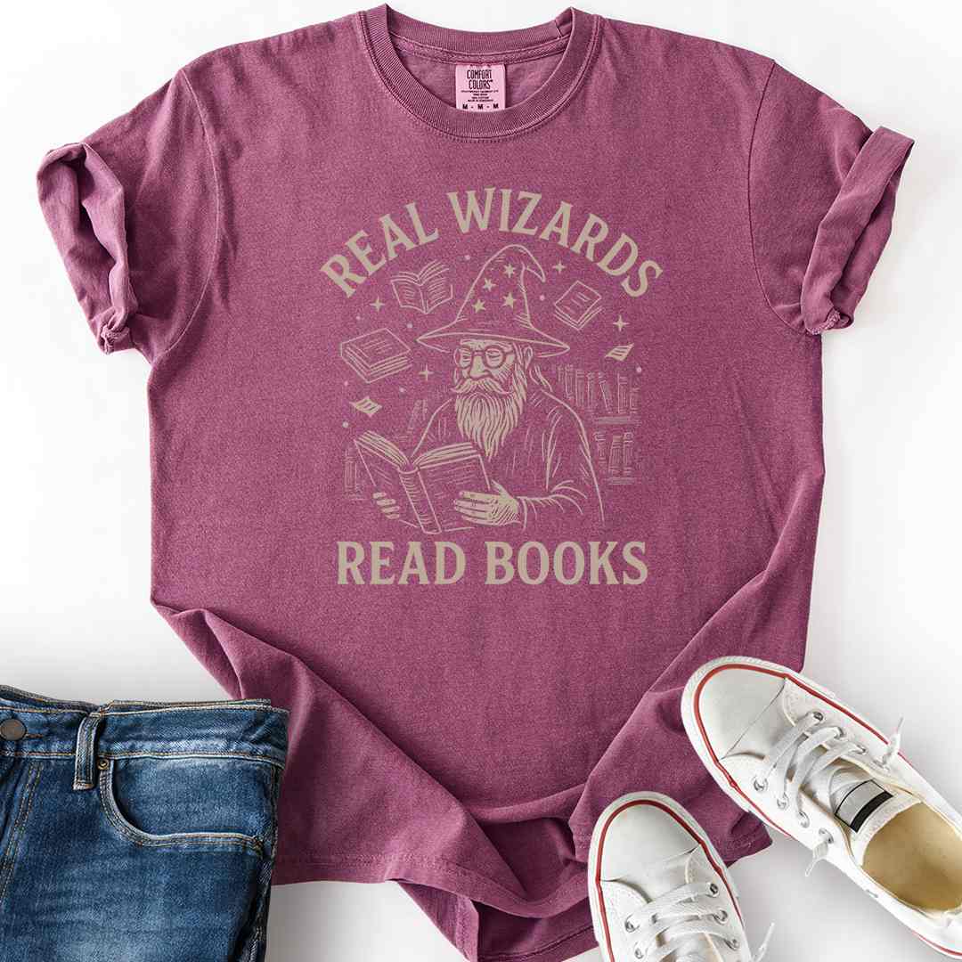 Real Wizards Read Books T-Shirt